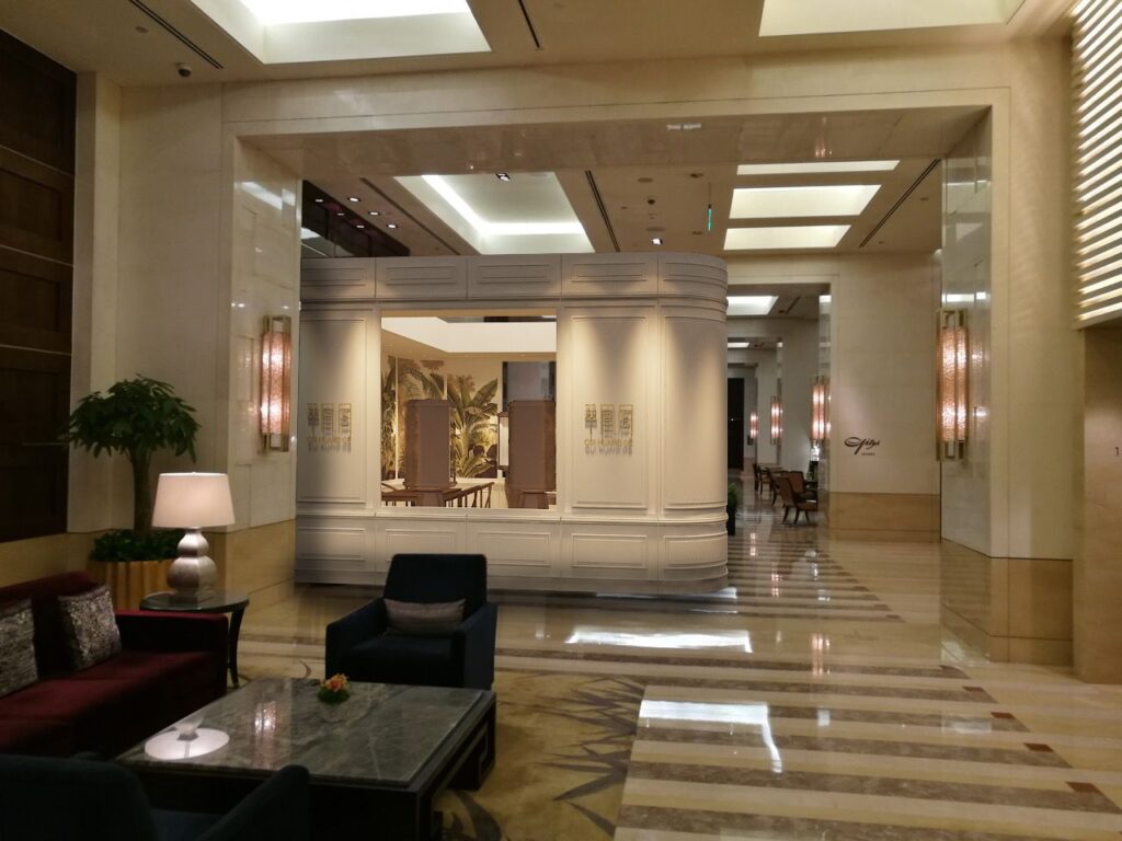 Showroom 3D rendering of the exterior white, simple and elegant from the Zong Corner at the Four Seasons